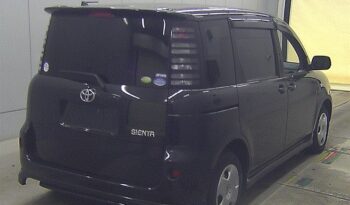 TOYOTA SIENTA 2004 full