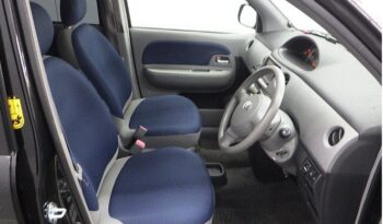 TOYOTA SIENTA 2004 full