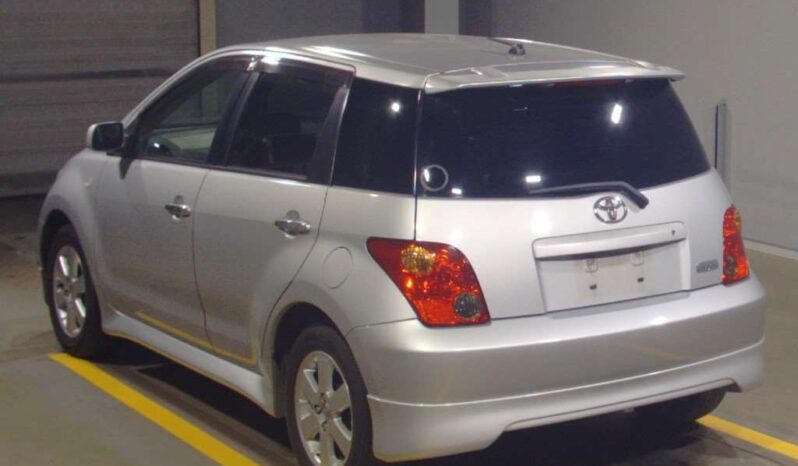 TOYOTA IST 2004 full