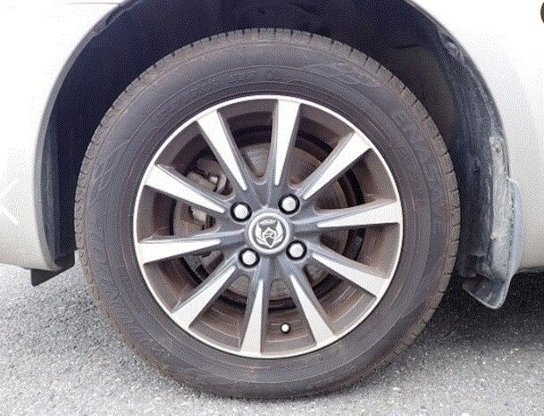 TOYOTA RAUM 2005 full