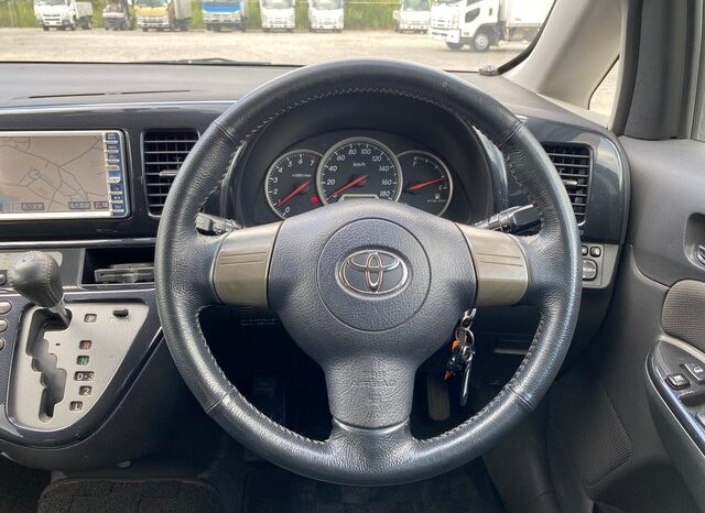 TOYOTA WISH 2004 full